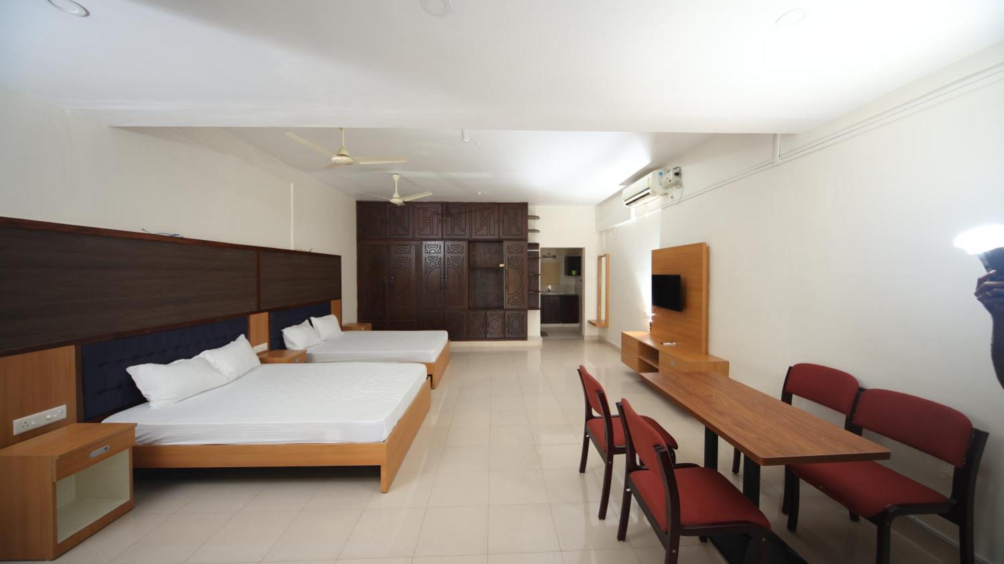 Ashtamudi Lake Garden Resorts Kollam Exterior photo